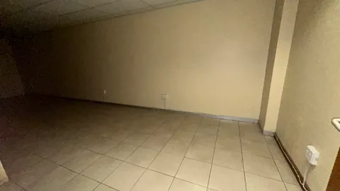 ABSA Silverton, 177 de Boulevard, Silverton, Pretoria Unit 102 - 463m² to let for rent (9).